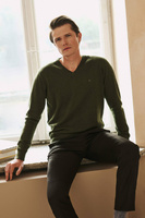 Zielony sweter męski V-neck bawełna