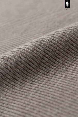 Beżowy sweter męski z bawełny i wełny