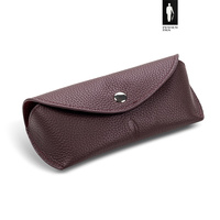 Skórzane etui na okulary Pewien Pan – brąz bordowy