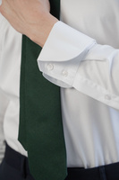 Biała koszula z mankietem koktajlowym