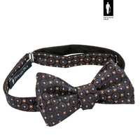 Wizytowa mucha do koszuli z żakardowej tkaniny