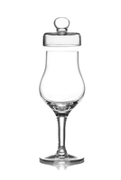 Tulipanowy kieliszek do degustacji whisky