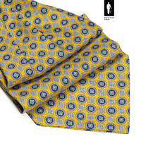 Jedwabny fular w ciepłej kolorystyce