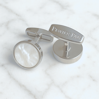 Perłowo-srebrne spinki męskie w drewnianym pudełku