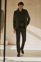 Męska kamizelka zielona na zamek