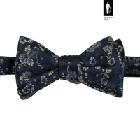 Granatowo-srebrna mucha wiązana