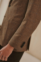 Klubowa marynarka z wełny w brązową kratę