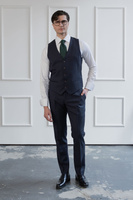 Kamizelka garniturowa z granatowej wełny 