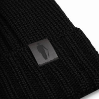 Wełniana czapka męska z czarnej dzianiny 100% merino