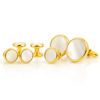 Złoty zestaw spinek do smokingu z perłowym oczkiem – guziki jubilerskie i spinki mankietowe