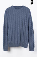 Niebieski sweter męski z grubym warkoczowym splotem