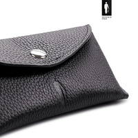 Skórzane etui na okulary Pewien Pan – czarne