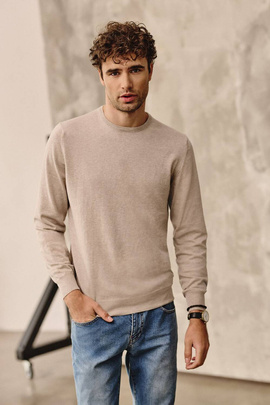 Beżowy sweter O-Neck z miękkiej bawełny